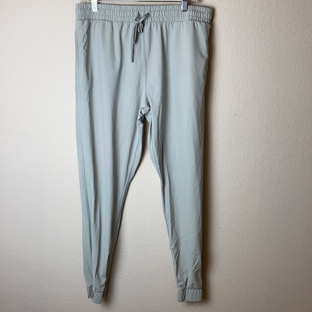 Zyia Everywhere Joggers (Women’s XL)